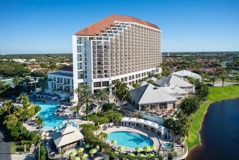 Naples Grande Beach Resort — building