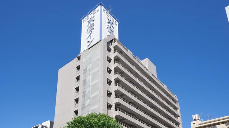 Toyoko Inn Nagoya Marunouchi — building