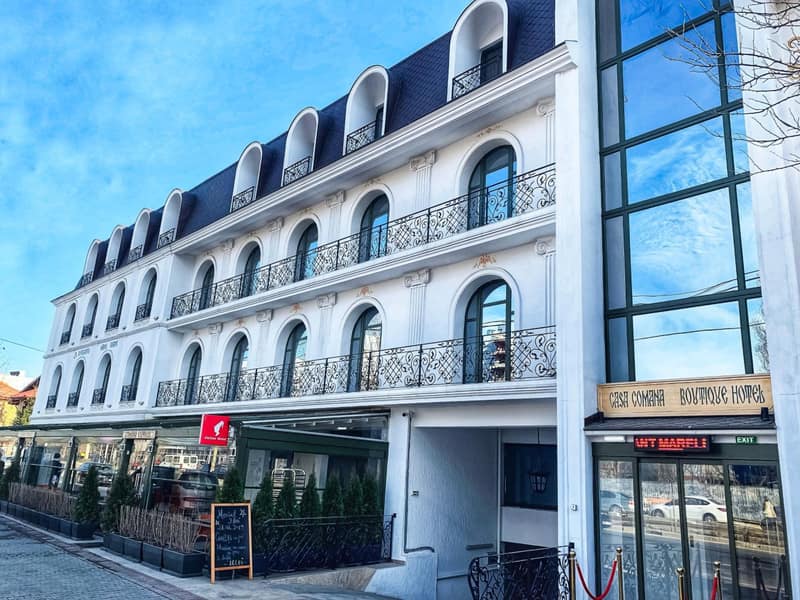 Casa Comana Boutique Hotel — building