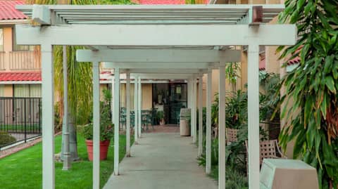 Studio 6 Anaheim Hills CA — photo 4