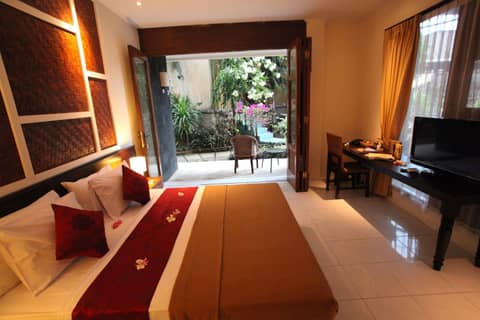 Sanur Seaview Hotel — hotel room