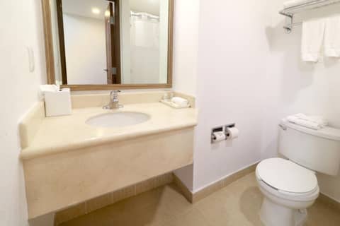 Wyndham Garden Monterrey Valle Real — photo 7