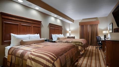 Best Western Plus KC Speedway Inn & Suites — photo 2