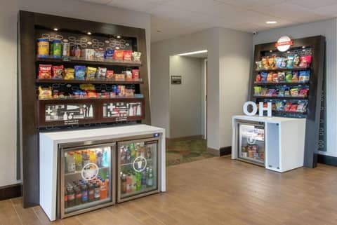 Hampton Inn Cleveland-Solon — photo 2