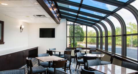 Hampton Inn Cleveland-Solon — photo 8
