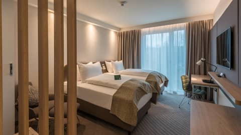 Holiday Inn - Hamburg - Berliner Tor by IHG — hotel room