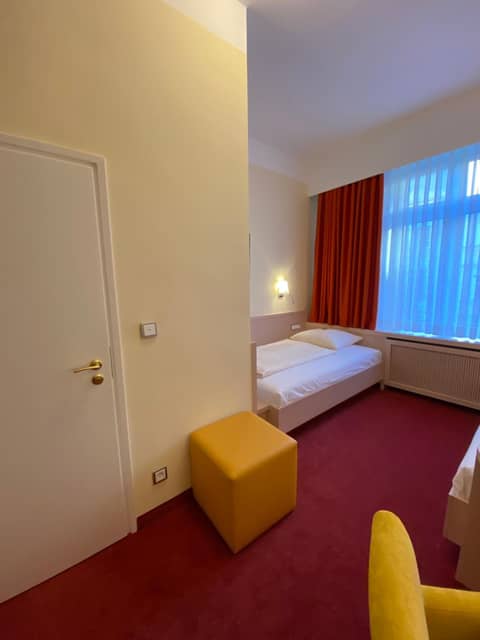Hotel ADRIA München — photo 7