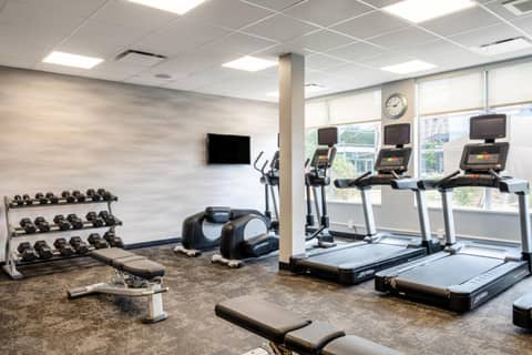 Fairfield Inn & Suites Minneapolis North — photo 5