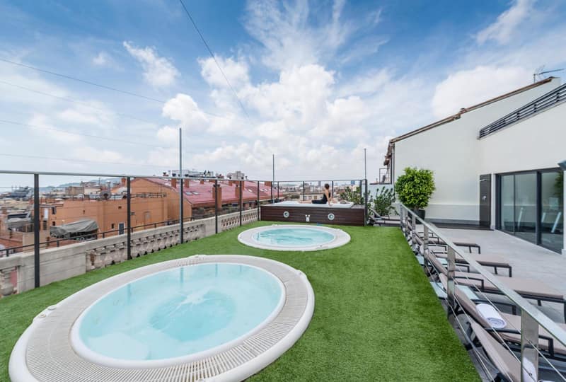 Hotel Barcelona Center — roof