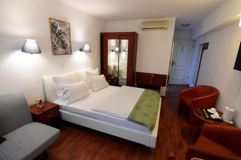 Atrium Hotel Bucharest City Center — photo 9