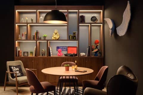 Moxy Lisboa Oriente — photo 8