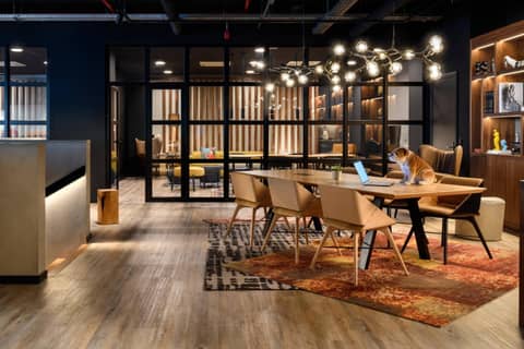 Moxy Lisboa Oriente — photo 9