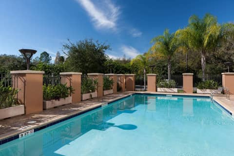 Embassy Suites by Hilton Tampa Brandon — photo 6