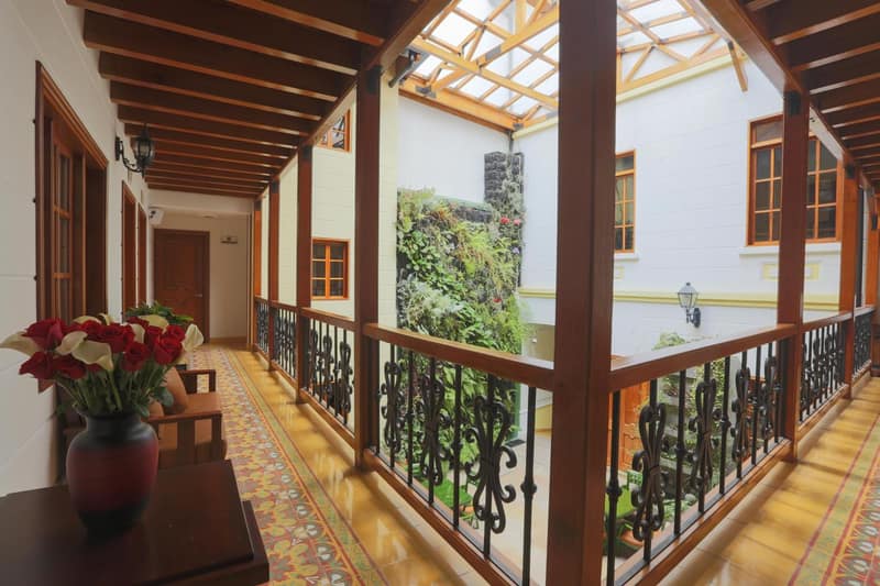 Hotel Santa Lucia Boutique Spa — building
