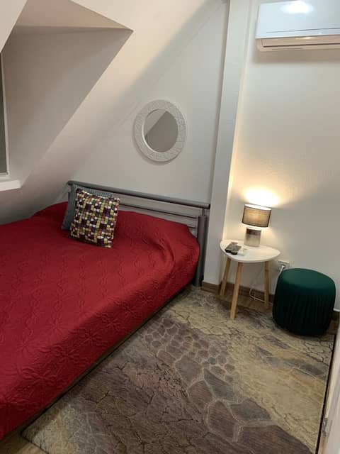 Airport16 bed and breakfast — photo 8