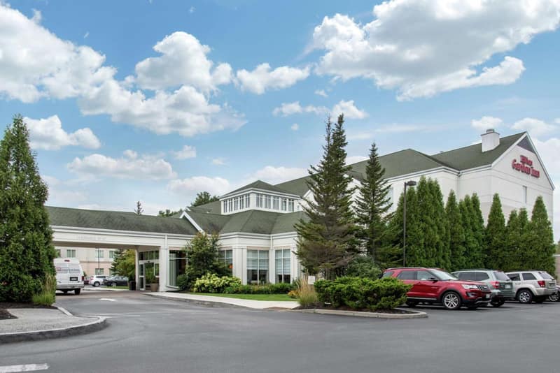 Hilton Garden Inn Portland Airport — building