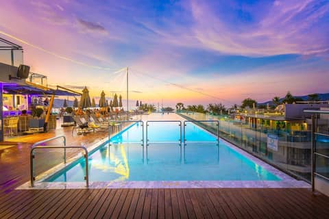 Hotel Clover Patong Phuket — photo 9