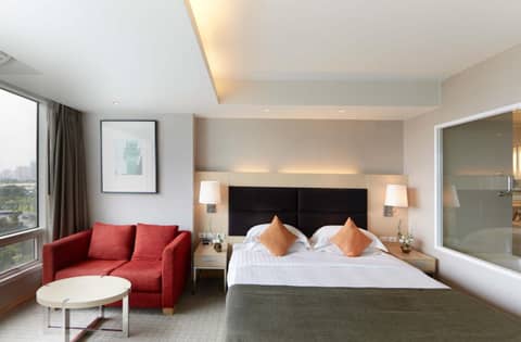 Sora Resort & Suites Sukhumvit — hotel room