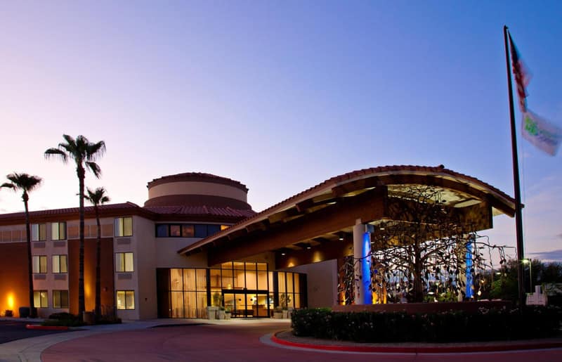 Holiday Inn Express Scottsdale North by IHG — building