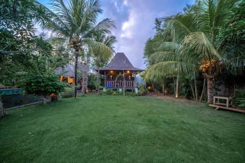 Flower Bud Bungalow Balangan — photo 4