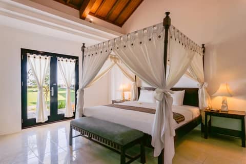 Legong Keraton Beach Hotel — photo 8