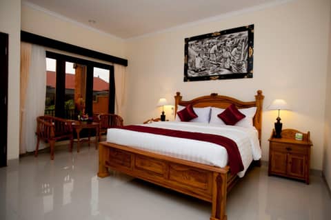 Swastika Bungalows — hotel room