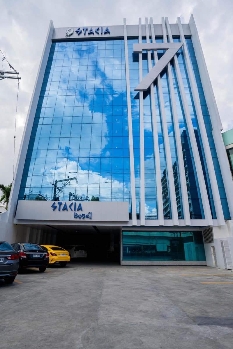 Stacia Hotel — photo 1