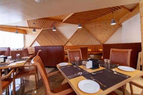 Zion - A Luxurious Hotel — photo 5