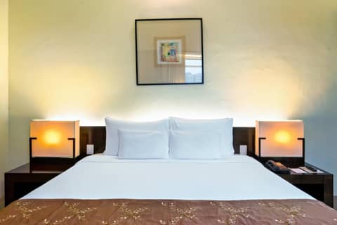Waterfront Cebu City Hotel & Casino — photo 6