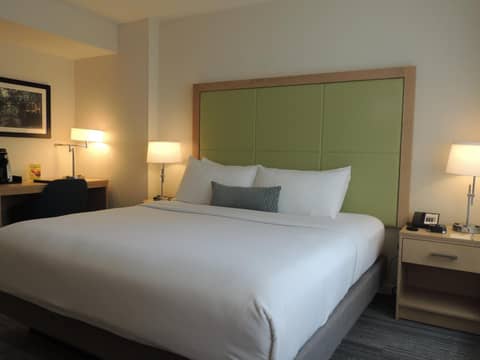 The Inn at Longwood Medical — photo 5