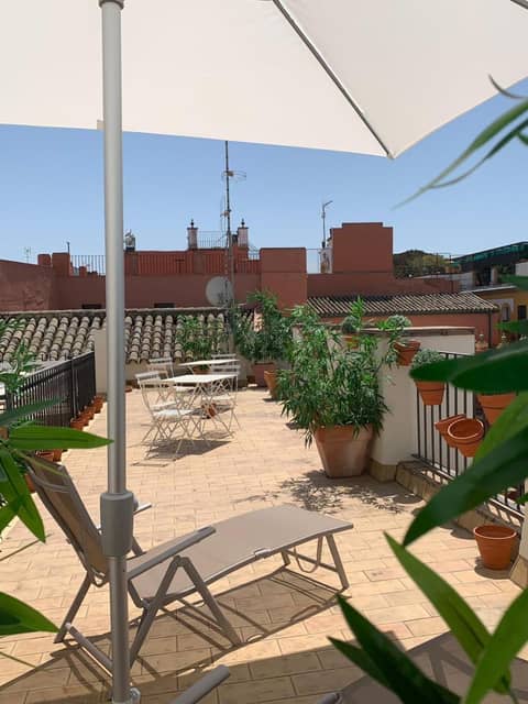 CSE Apartamentos Altamira — balance & terrace