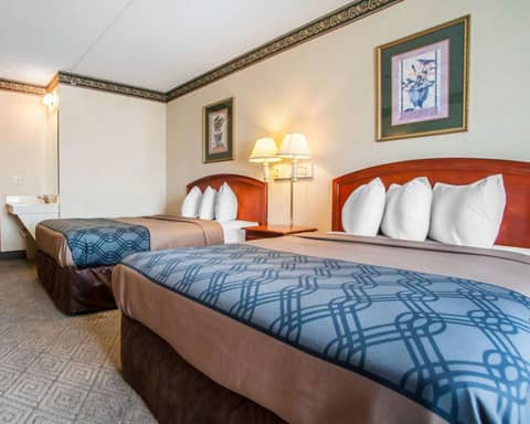 Rodeway Inn & Suites Milwaukee Airport — photo 6