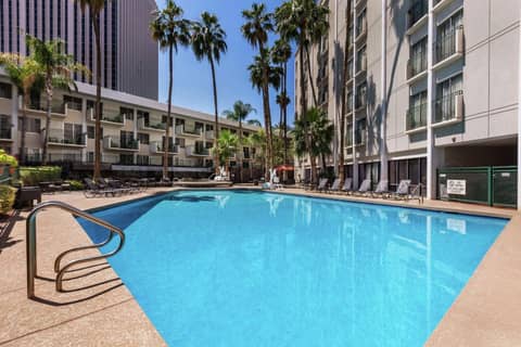 DoubleTree by Hilton Phoenix Midtown — photo 9
