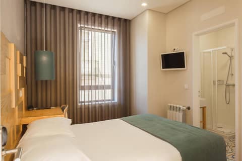 Boavista Guest House — hotel room