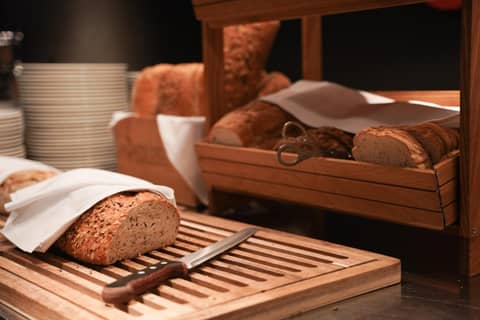 Home Hotel Folketeateret — dining