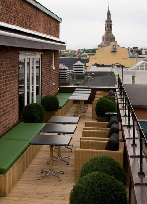 Home Hotel Folketeateret — roof