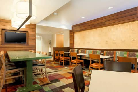Fairfield Inn and Suites by Marriott Tampa Brandon — photo 3