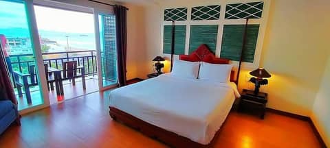 Royal Heritage Pavillion — hotel room