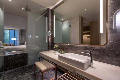Crowne Plaza Kuala Lumpur City Centre by IHG — photo 6