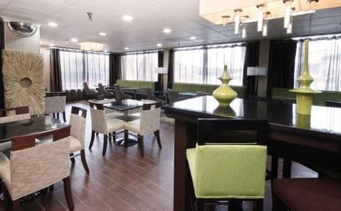 Hampton Inn Indianapolis Northeast/Castleton — photo 8