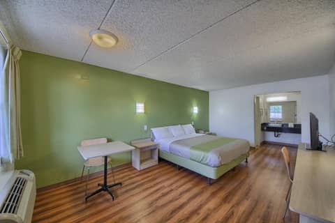 Motel 6-San Antonio, TX - Northwest Medical Center — photo 9
