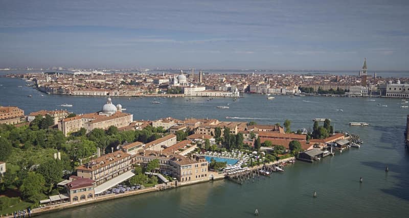 Hotel Cipriani A Belmond Hotel Venice — building