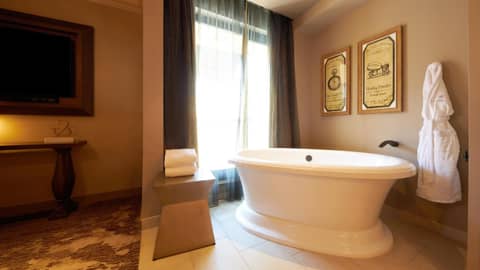 The Vanderpump Las Vegas Hotel & Casino - A Caesars Rewards Destination — photo 4