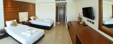 David Residence — hotel room