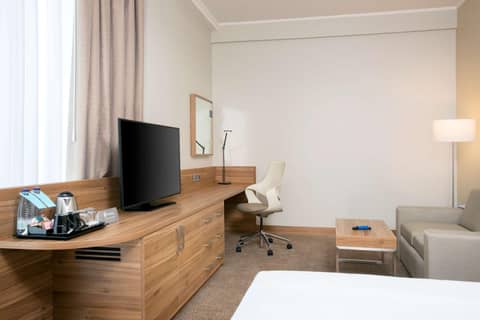 Hilton Garden Inn Riyadh Financial District — photo 3