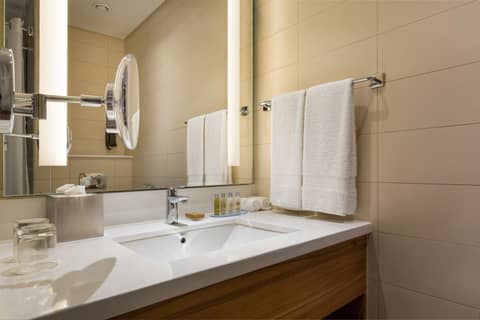 Hilton Garden Inn Riyadh Financial District — photo 7