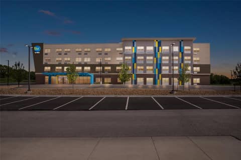 Tru By Hilton Kansas City Airport — photo 5