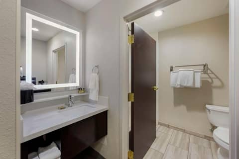 Best Western Plus Nashville Airport Hotel - BNA — photo 2