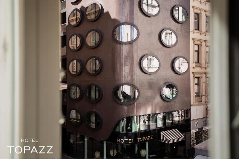 Hotel Topazz & Lamée — building
