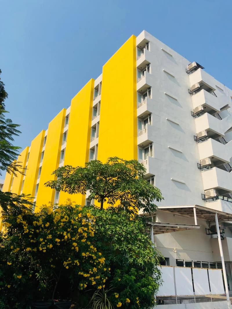 S Ram Leisure Hotel — building